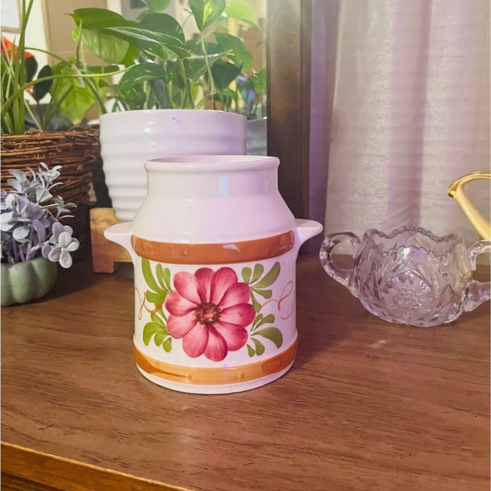 Vintage floral ceramic